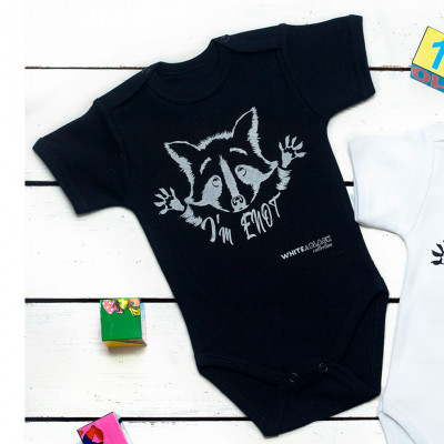 Боди короткий рукав Енот, черный