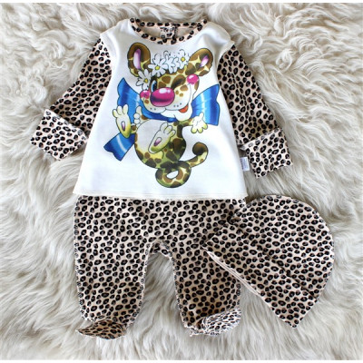 Очаровательный комплект на выписку леопард