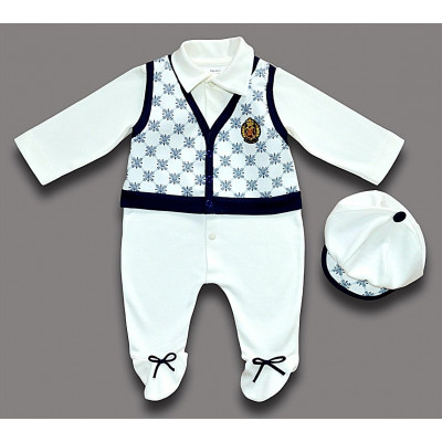 Комбинезон детский на выписку для мальчика с кепкой