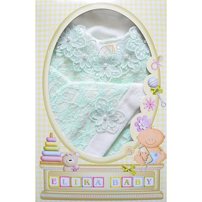 Зеленый яркий комплект для девочки "Цветы"