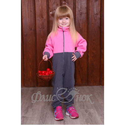 Комбинезон из флиса розово-серого цвета