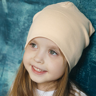 Шапка-чулок персикового цвета