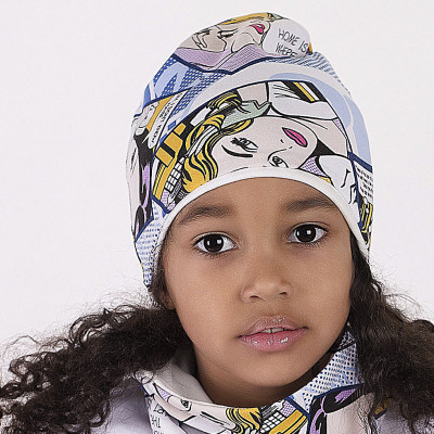 Шапка с принтом комикс