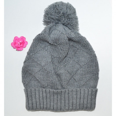 Шапка бини серая с помпоном зимняя