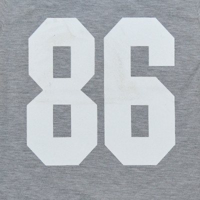 Футболка детская серого цвета с цифрой