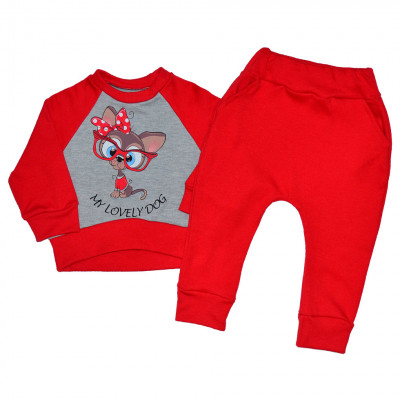 Яркий спортивный костюм для девочки, красный