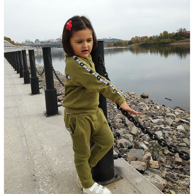 Зеленый спортивный костюм "Wash Irie"