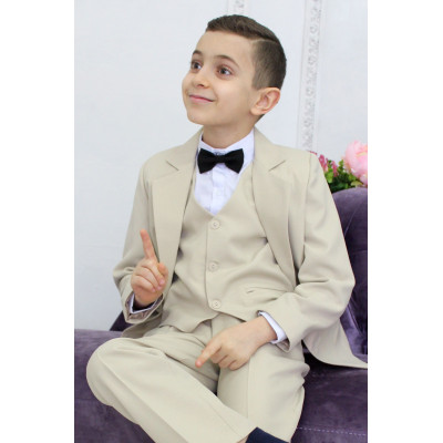 Подростковый костюм бежевого цвета