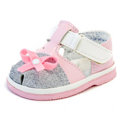 Розовые туфли с бантом для маленьких