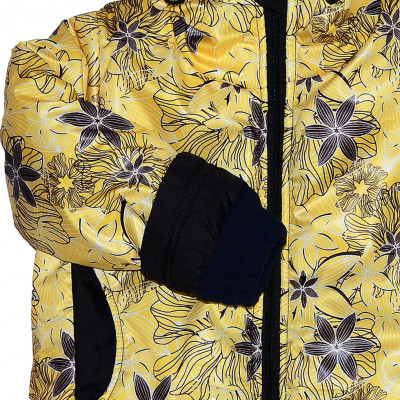 Куртка демисезонная желтого цвета с цветами