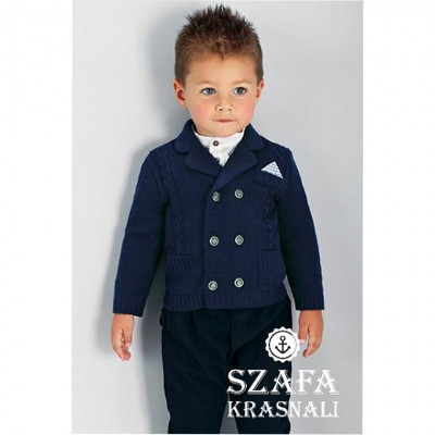 Стильный костюм для мальчика с джемпером