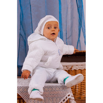 Утепленный комплект снежно-белого цвета