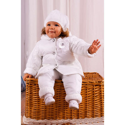 Утепленный белый зимний костюм для девочки