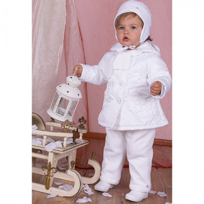 Куртка в комплекте со штанами белая