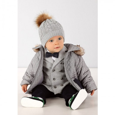 Шапка вязанная с меховым помпоном. 